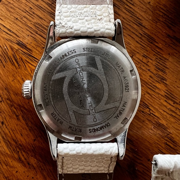 Women’s Diamond Bezel Watch - Picture 4 of 11